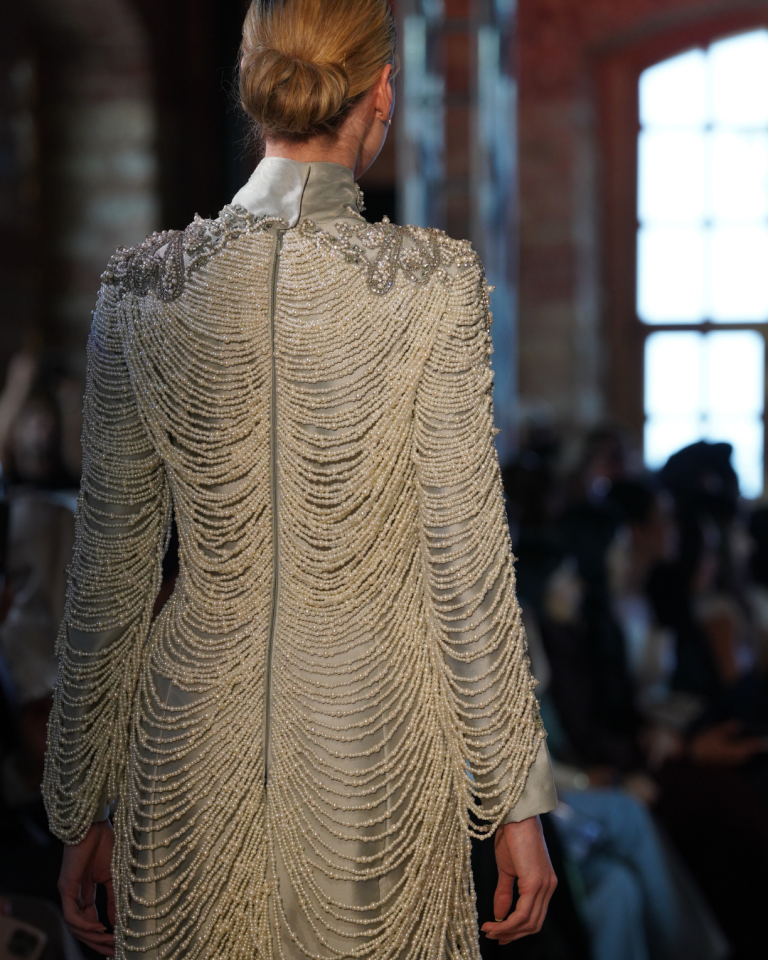 İNCİ VE TAŞ DETAYLI BALIK ETEKLİ ABİYE ELBİSE 25H70 36 - MİNT