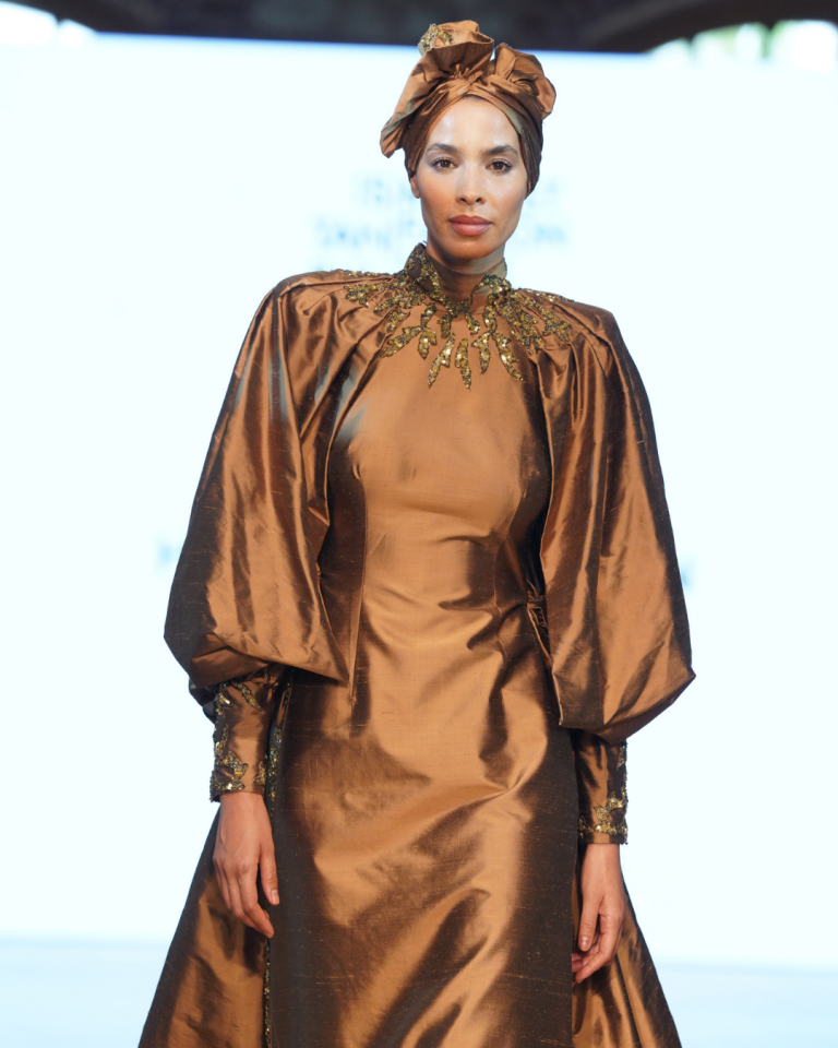 BELDEN BOLEROLU TAFTA TUVALET 36