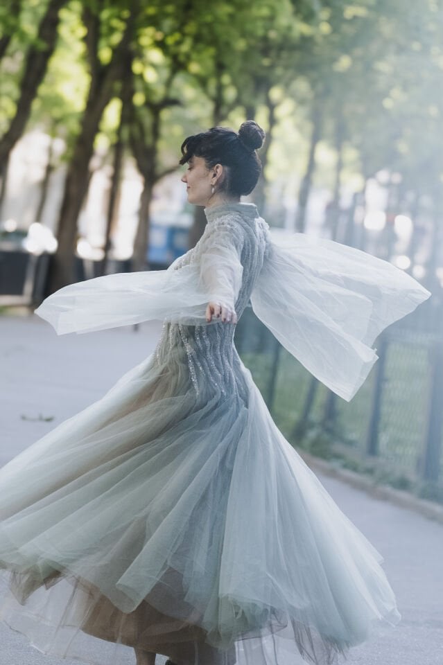 TRANSPARAN RENK GEÇİŞLİDRAPE DETAYLI TÜL ELBİSE 25H69 38 - yeşil