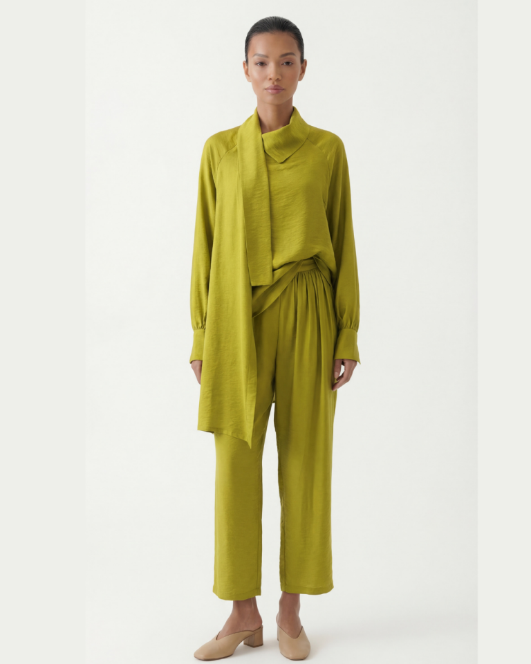 YAKASI ASİMETRİK GÖMLEK VE BELİ BÜZGÜLÜ ŞALVAR TAKIM 42