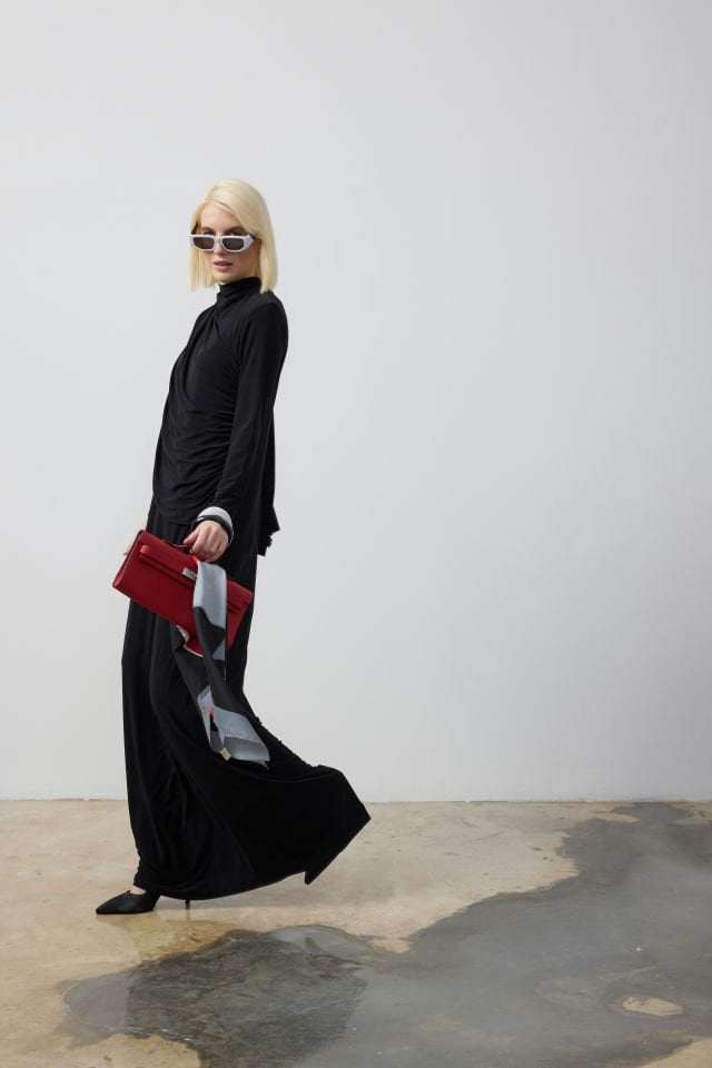 DRAPE VE ŞAL DETAYLI ELBİSE