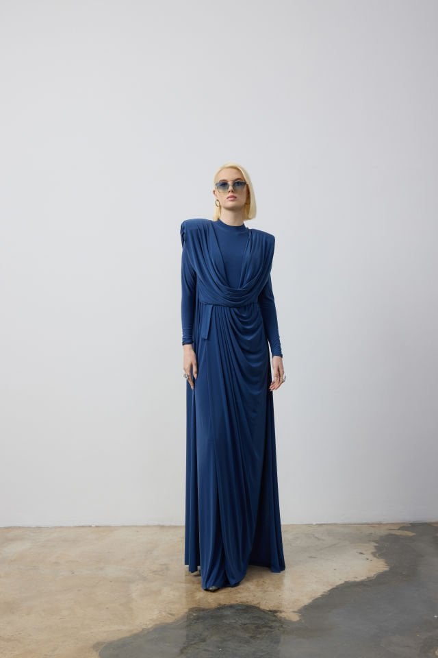 VATKA DETAYLI DEGAJE YAKA ELBİSE 44