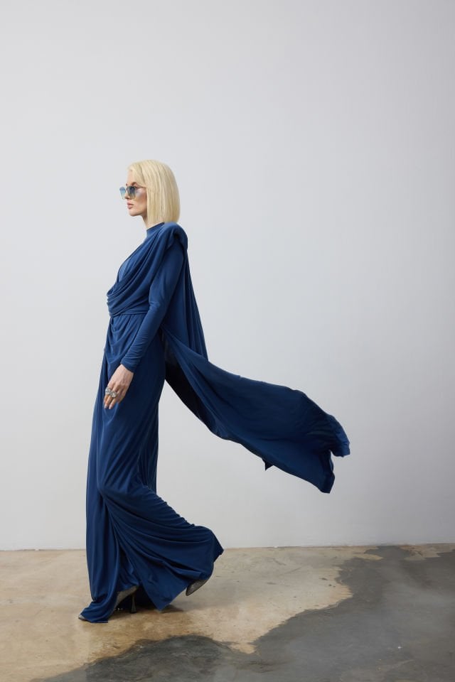 VATKA DETAYLI DEGAJE YAKA ELBİSE 44