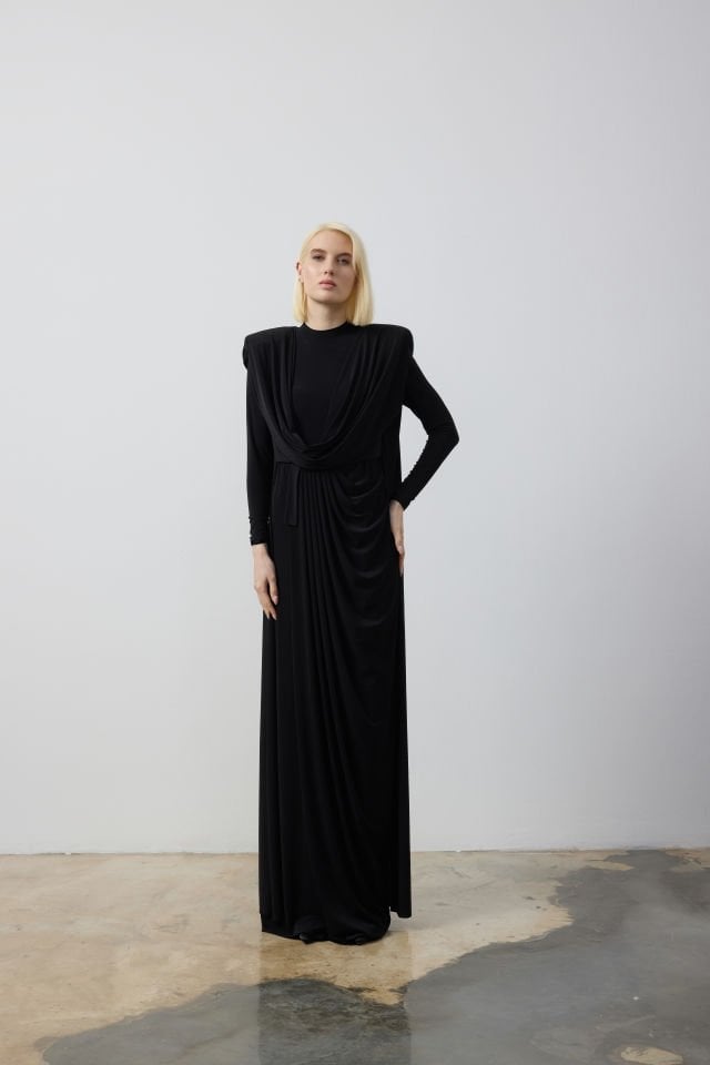 VATKA DETAYLI DEGAJE YAKA ELBİSE 44