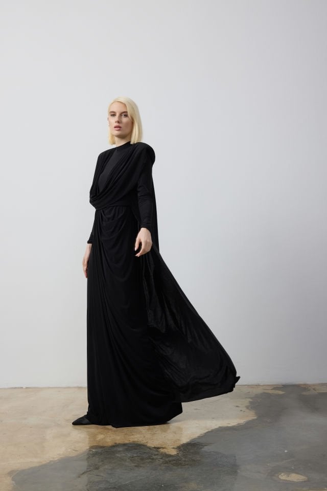 VATKA DETAYLI DEGAJE YAKA ELBİSE 44