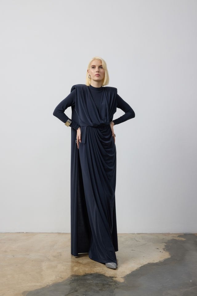 VATKA DETAYLI DEGAJE YAKA ELBİSE 36