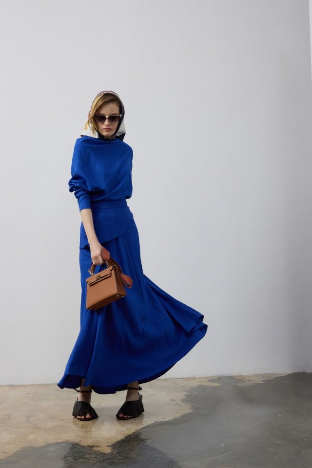 OMUZ BÜZGÜ DETAYLI BLUZ ETEK TAKIM 44