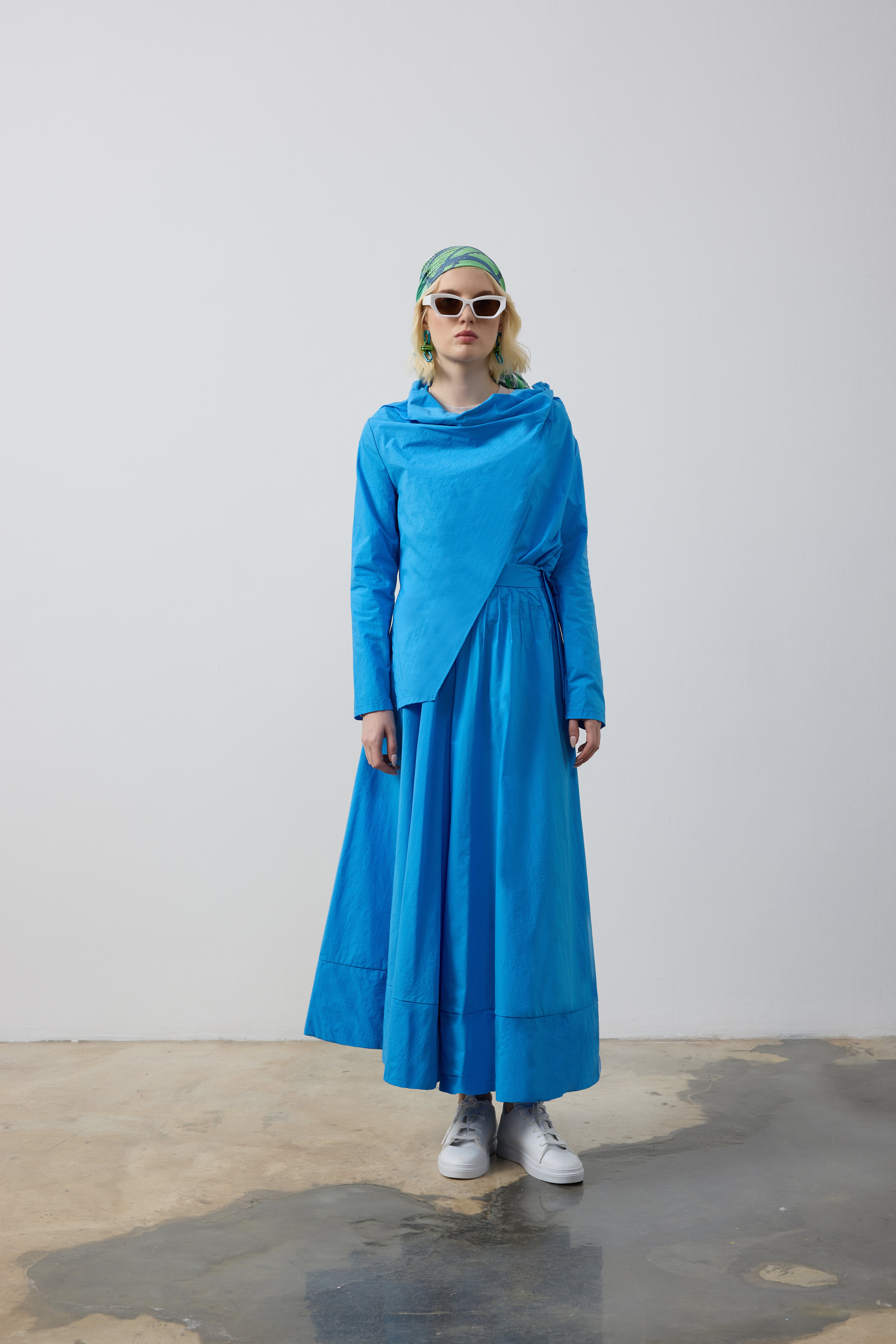 NERVÜR DETAYLI GÖMLEK ETEK TAKIM