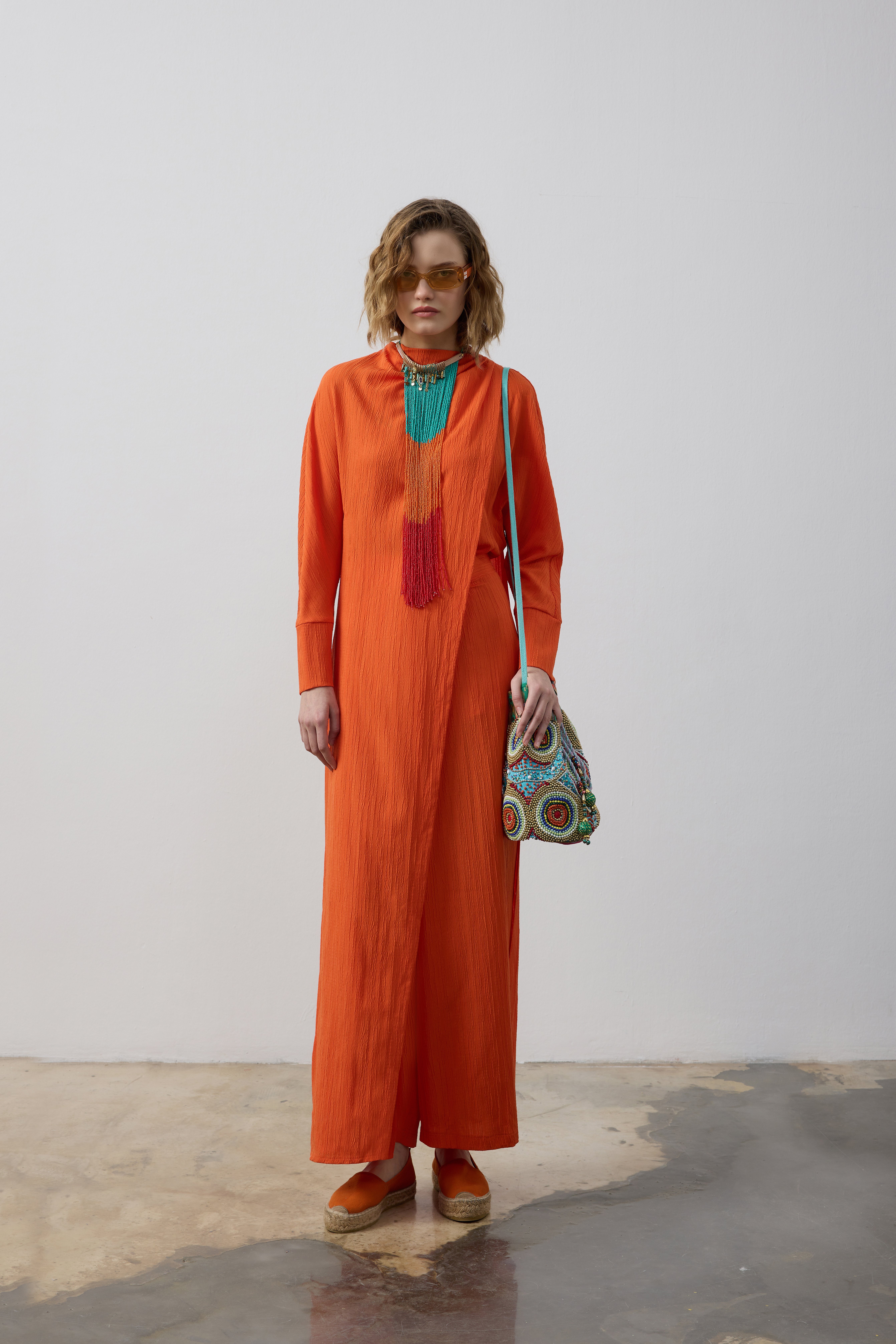 PARÇALI UZUN TUNİK SALAŞ PANTOLON TAKIM 44