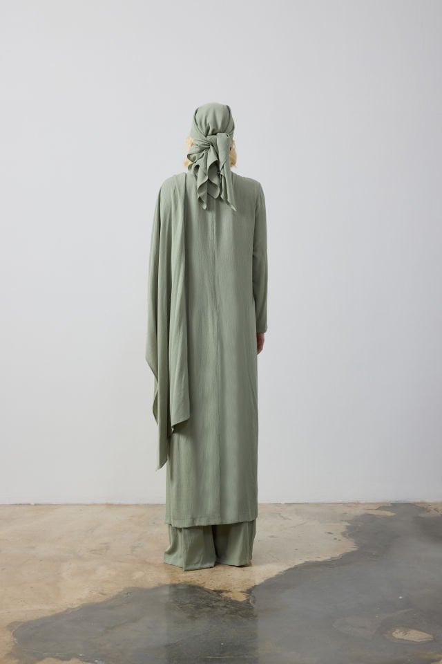 KENDİNDEN ŞALLI BLUZ PANTOLON TAKIM 44