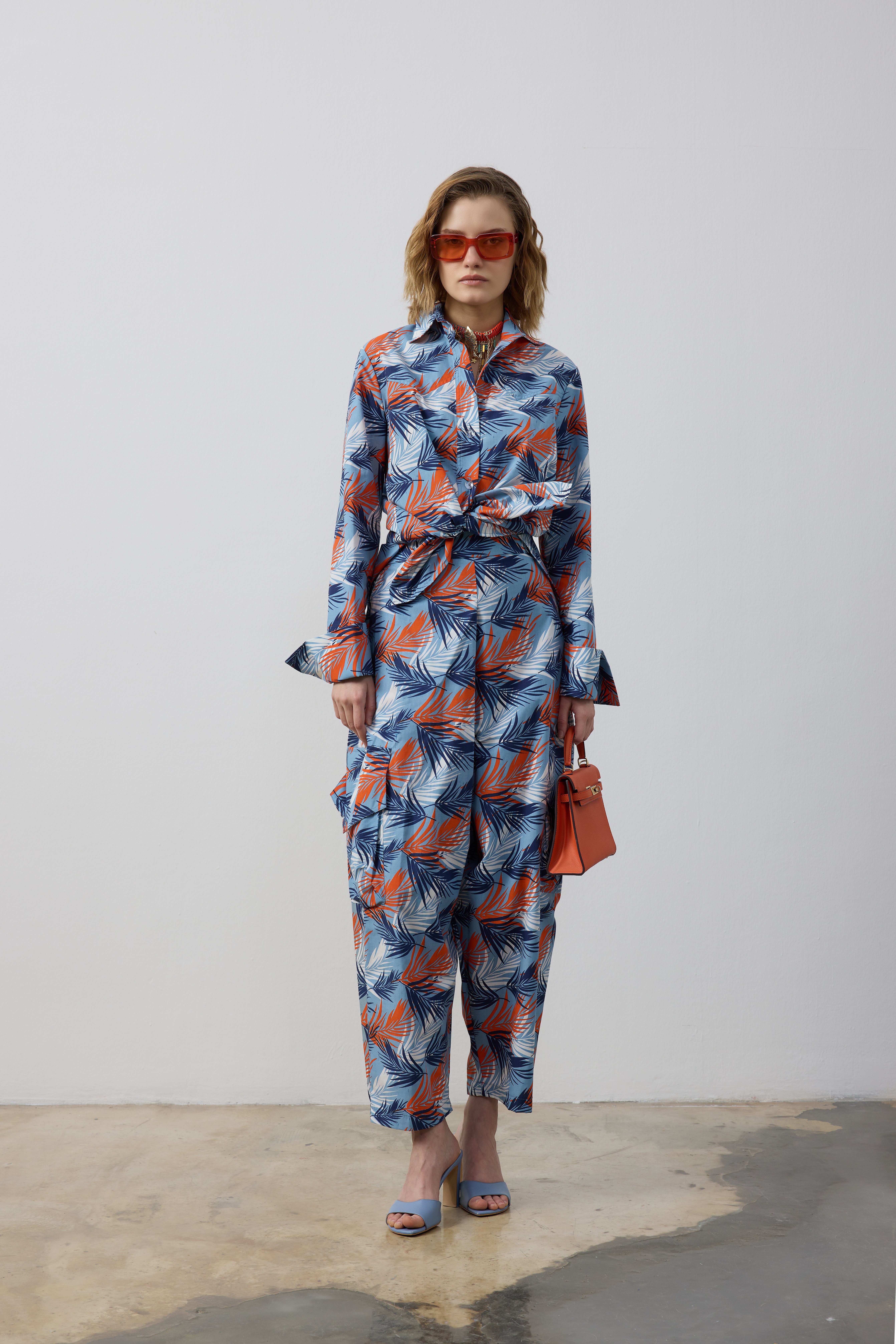 KARGO CEPLİ BOL PANTOLON ROBALI GÖMLEK TAKIM 44