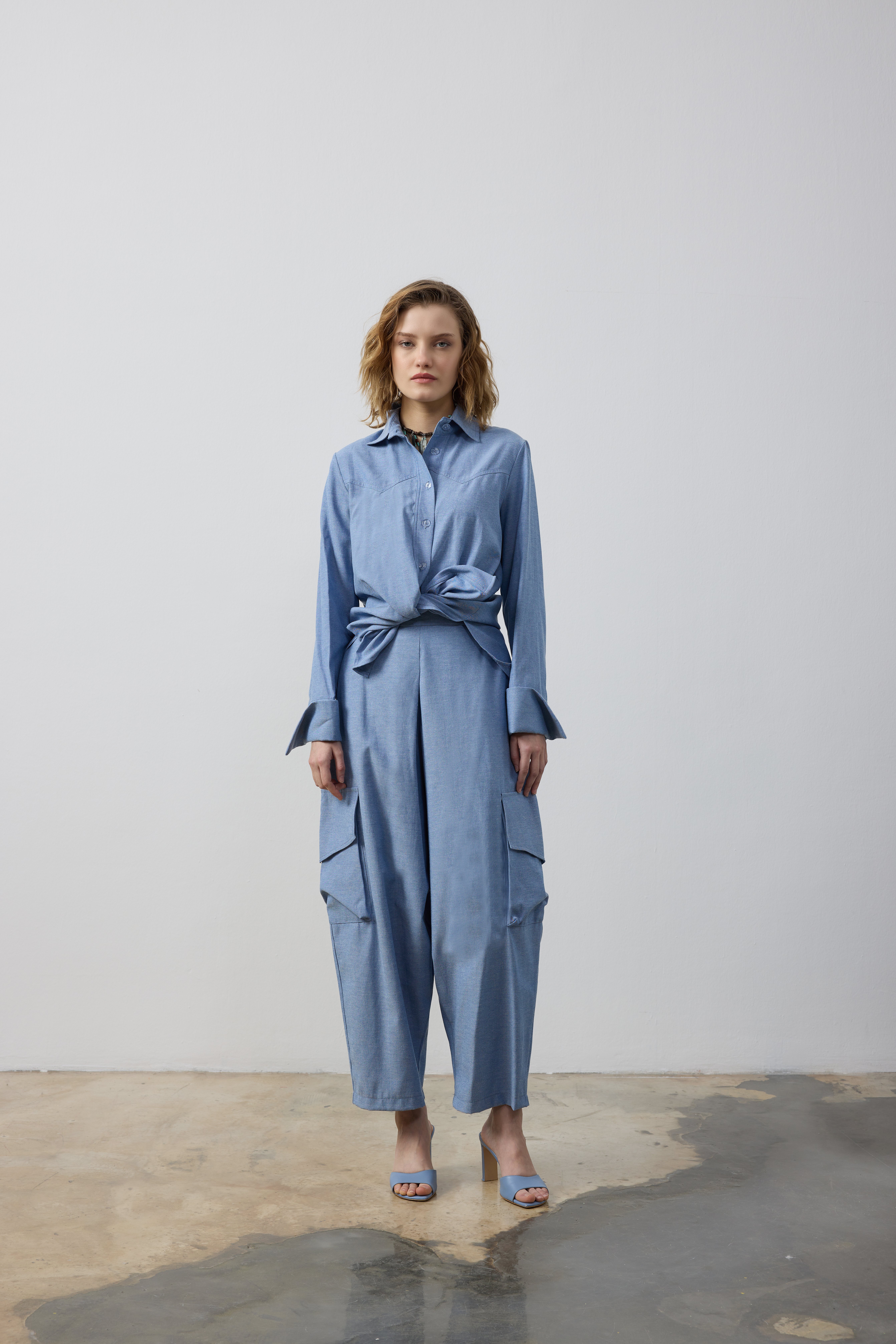 KARGO CEPLİ BOL PANTOLON ROBALI GÖMLEK TAKIM 38