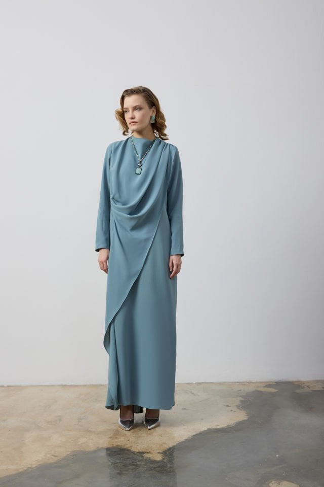 YANDAN DRAPELİ ÇİFT KAT ELBİSE 46