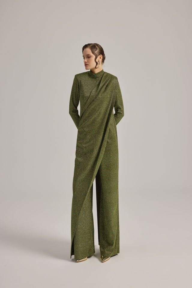 ÖN VE ARKA PELERİNLİ ABİYE TULUM