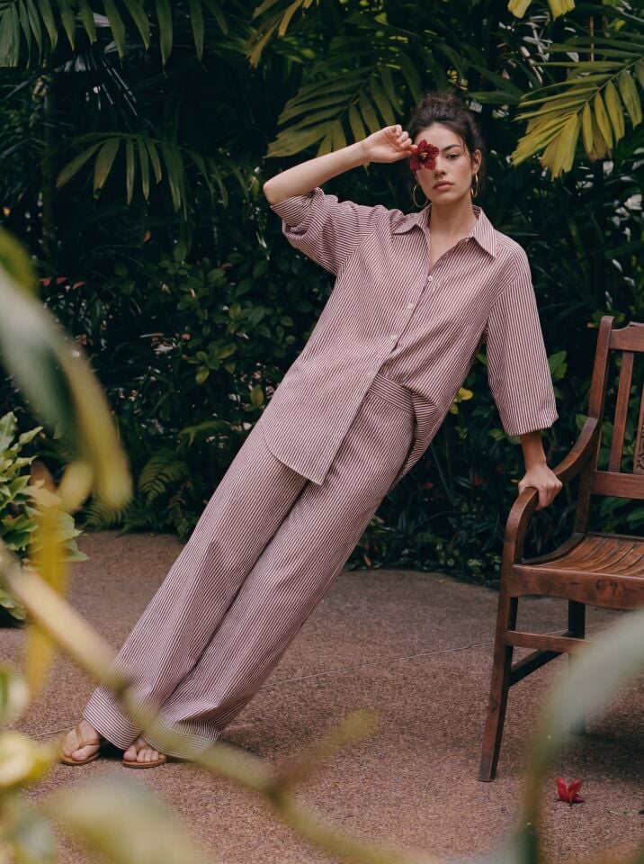 ÇİZGİLİ GÖMLEK PANTOLON TAKIM 25TK078 44 - KIRMIZI - BEYAZ